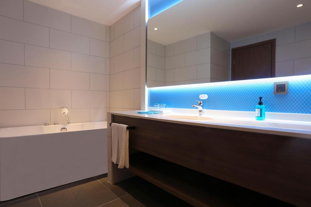 Holiday Inn Express Harbin Exhibition Center, An Ihg Hotel Exterior photo